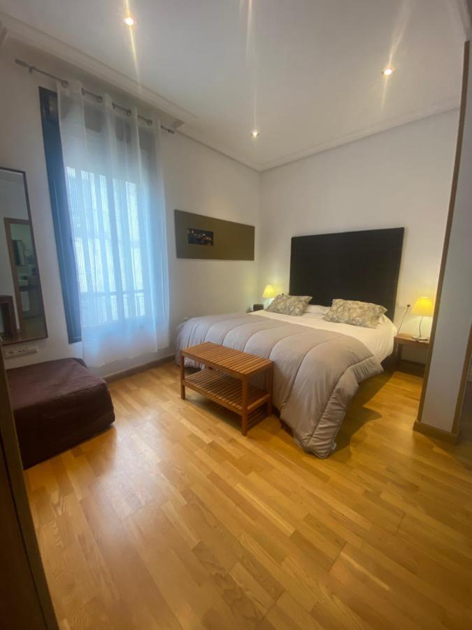 Apartamentos Caces Zewnętrze zdjęcie