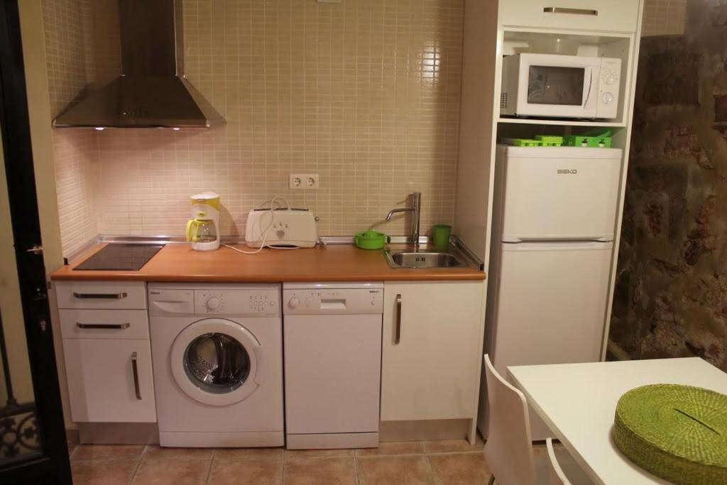 Apartamentos Caces Pokój zdjęcie